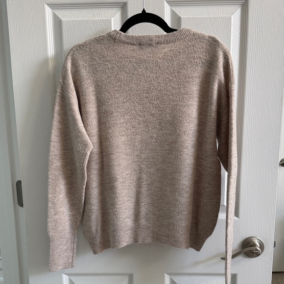 Express Taupe Crew Neck Sweater - Picture 4 of 4